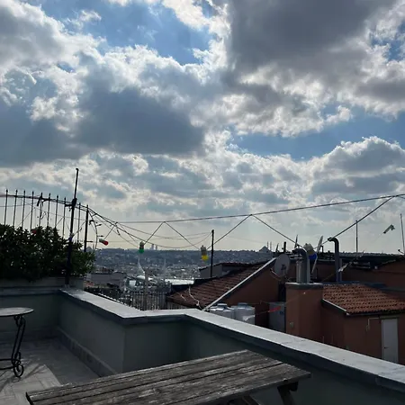 Appartamento Ganbaru Tours - Flats In Galata *