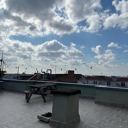 Ganbaru Tours - Flats In Galata *