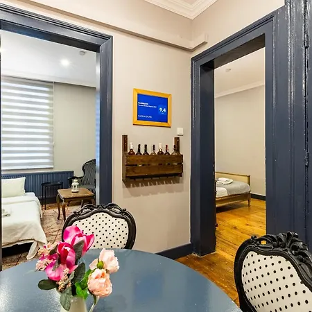 Ganbaru Tours - Flats In Galata