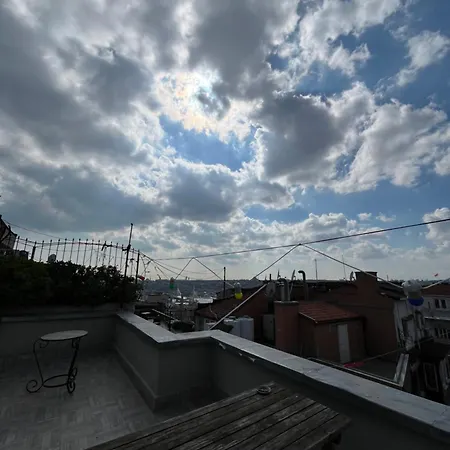 Ganbaru Tours - Flats In Galata * Istambul