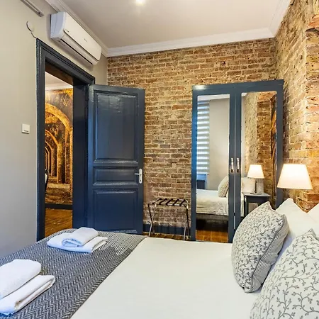 Ganbaru Tours - Flats In Galata Διαμέρισμα